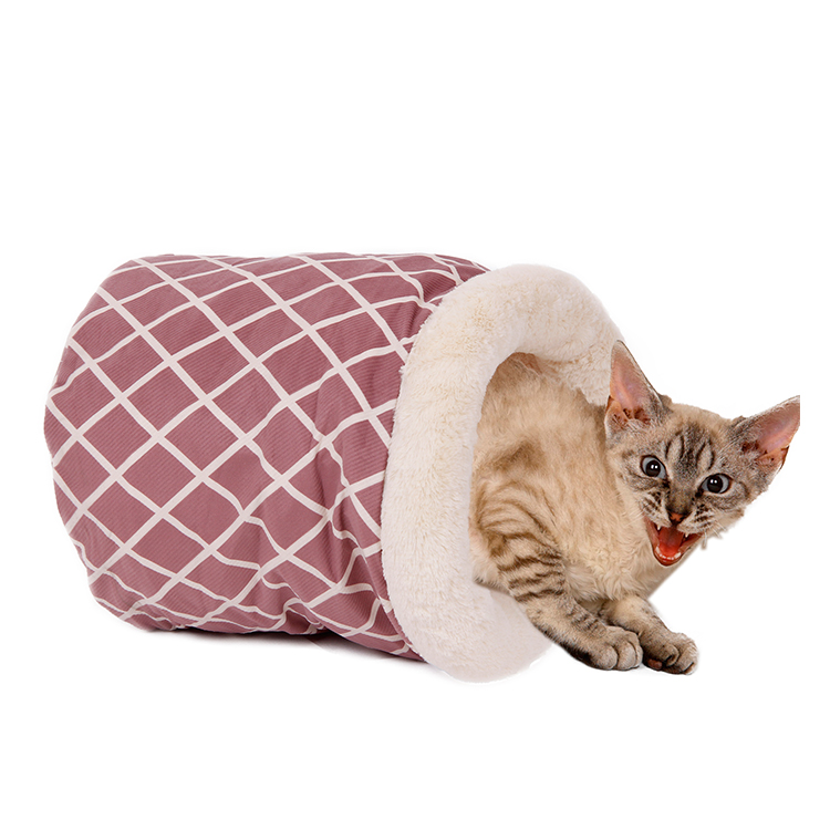 Customized Wholesale Polyester Round Fashion Design Warm Soft Plush Cat Bed