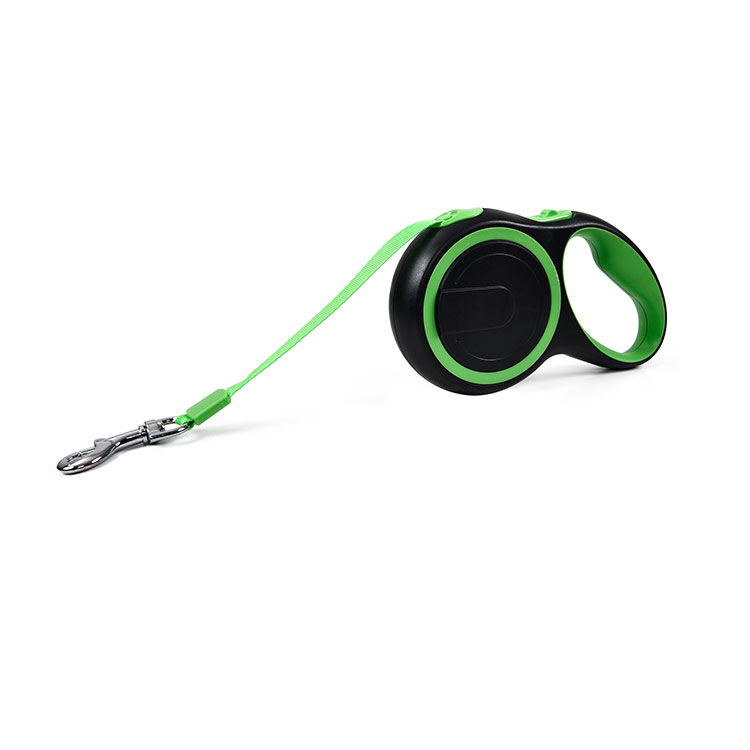 Adjustable chew proof safety retractable dog leash