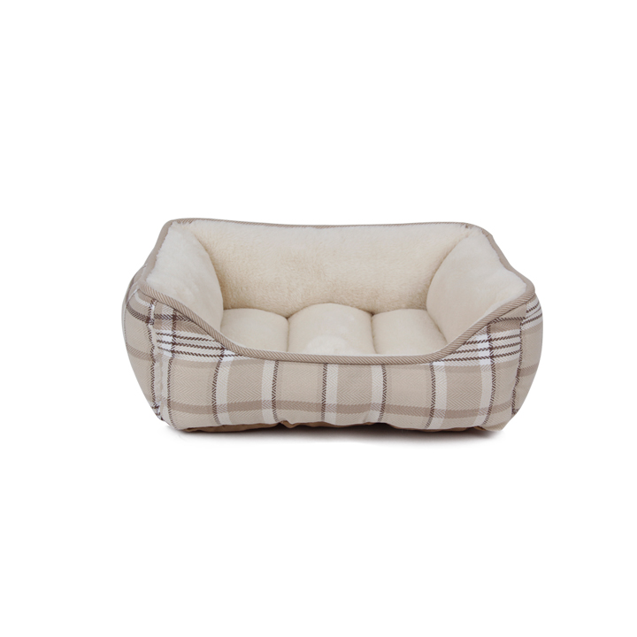 Long Lasting Three Size Polyester Washable Dog Bed