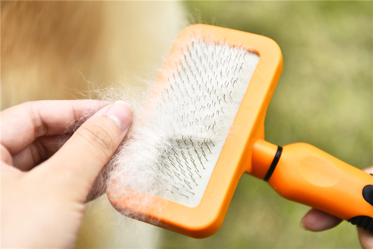 Easy Cleaning Pet Deshedding Stainless Steel Slicker Dog Grooming Brush