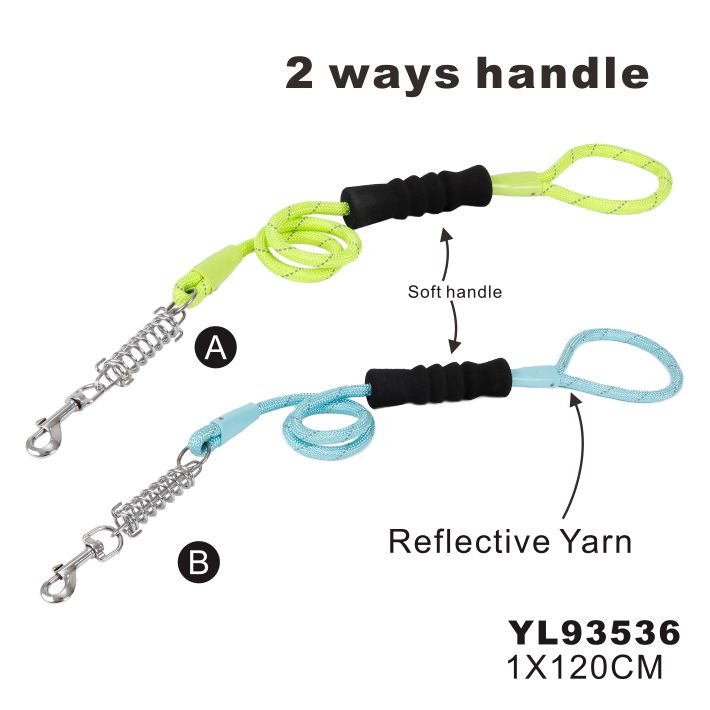 Retractable dog leashwith soft Handle, highly Reflective Threads and Heavy Duty Training Durable Nylon Dog Leash