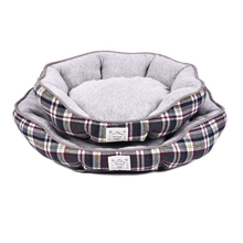 Wholesale Custom Luxury Dog Bed Soft Cushion Pet Bed