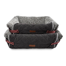 Self-heating Warm Suitable Adopting Exellent Chenille Dog Bed
