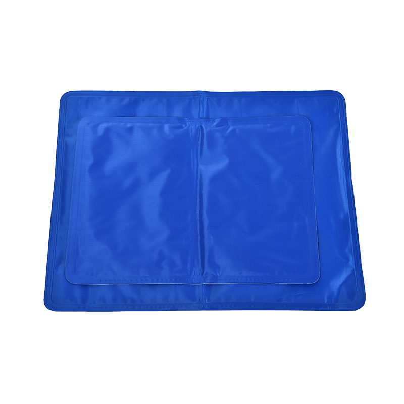 Summer Series Easy To Clean Pet Cooling Mat